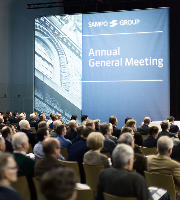 Shareholders at the Annual General Meeting in 2014.